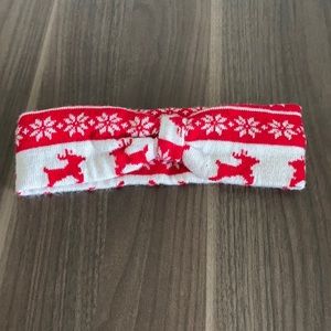 Red and White Christmas Themed Bowed Headband.